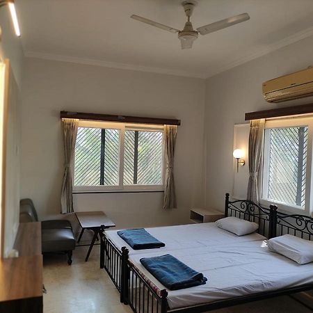 Vatika Homestay Varanasi Exterior photo